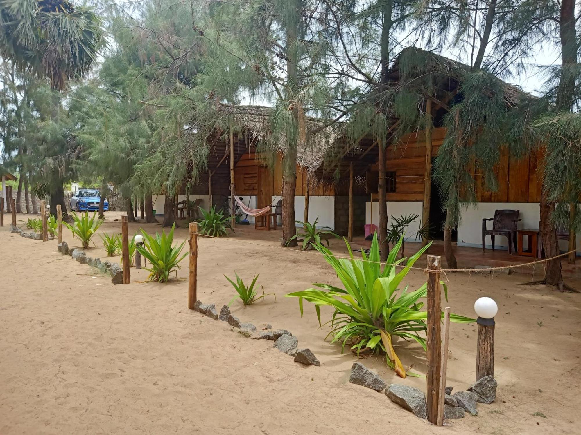 Sand Dune Beach Resort & Surf Camp Arugam Bay Zewnętrze zdjęcie